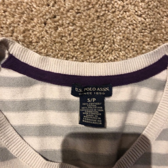 Polo assn sweater - Picture 2 of 2